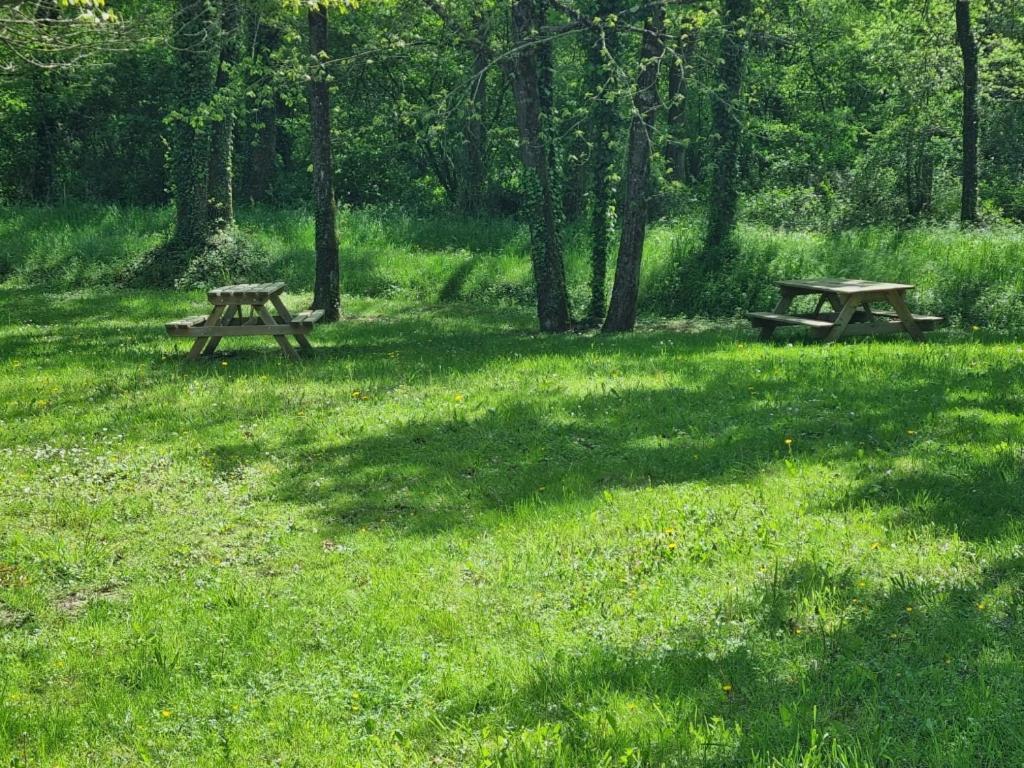 Les Chalets De Saumur, Piscine & Parc Boise, 100M Du Cadrenoir Dış mekan fotoğraf
