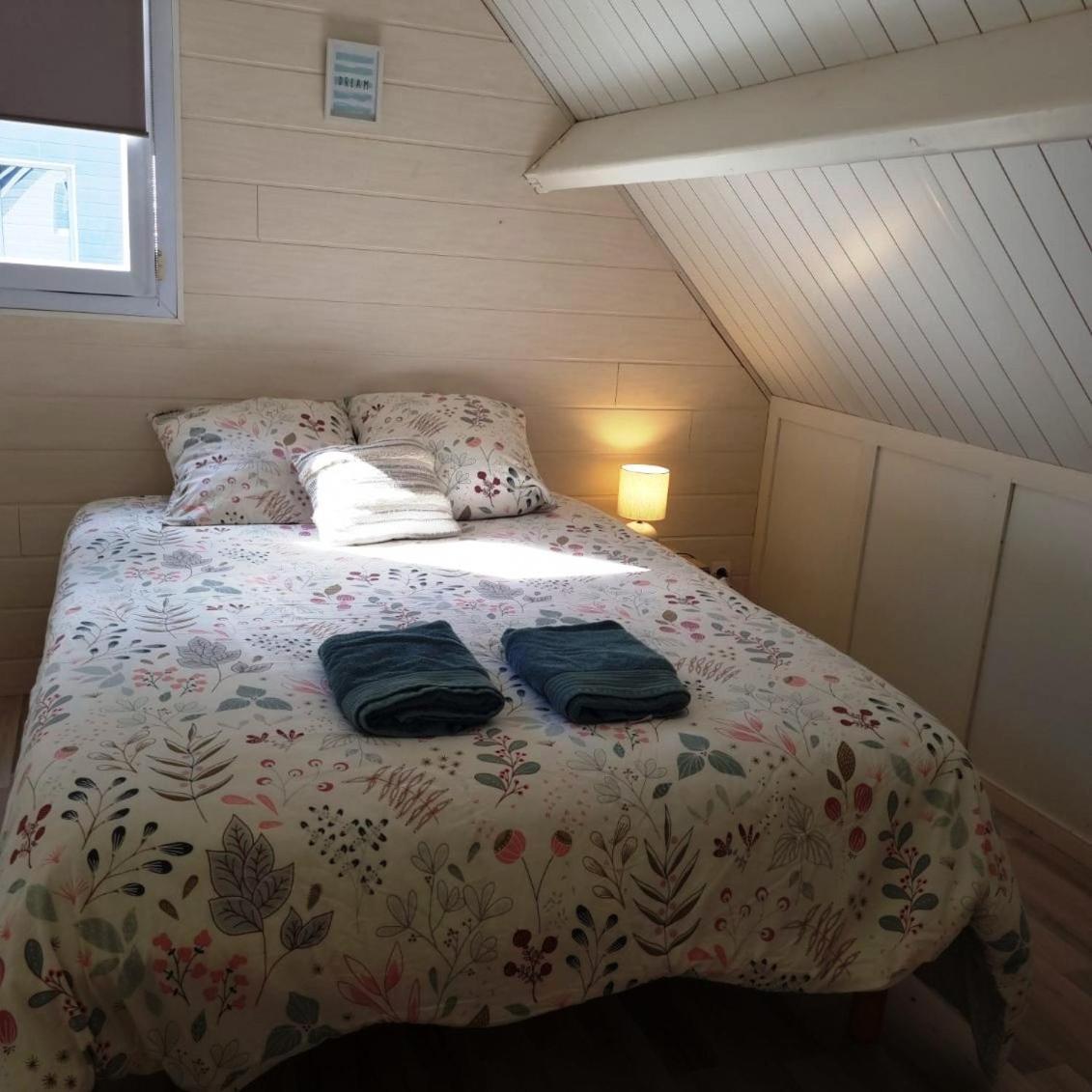 Les Chalets De Saumur, Piscine & Parc Boise, 100M Du Cadrenoir Oda fotoğraf
